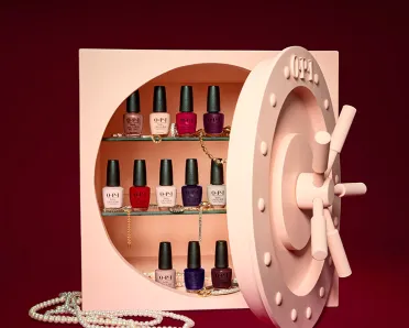 opi-rereleases-celebrated-cult-classic-shades-banner